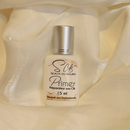 produit d'extension de cils. primer préparateur pour cils