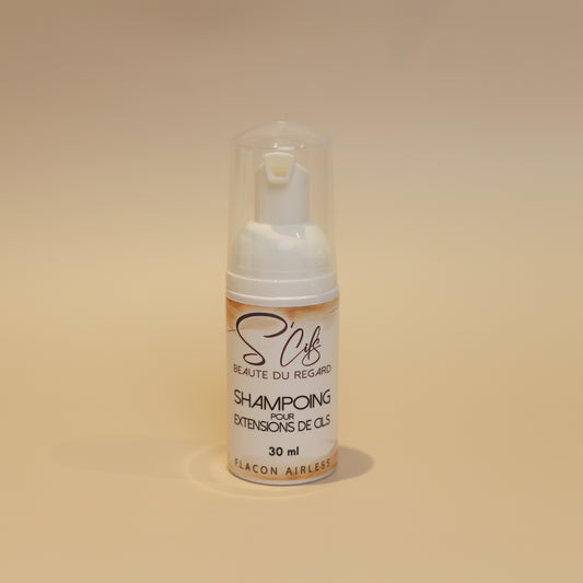 produit de beauté, shampooing extensions de cils. nettoyage cils naturels